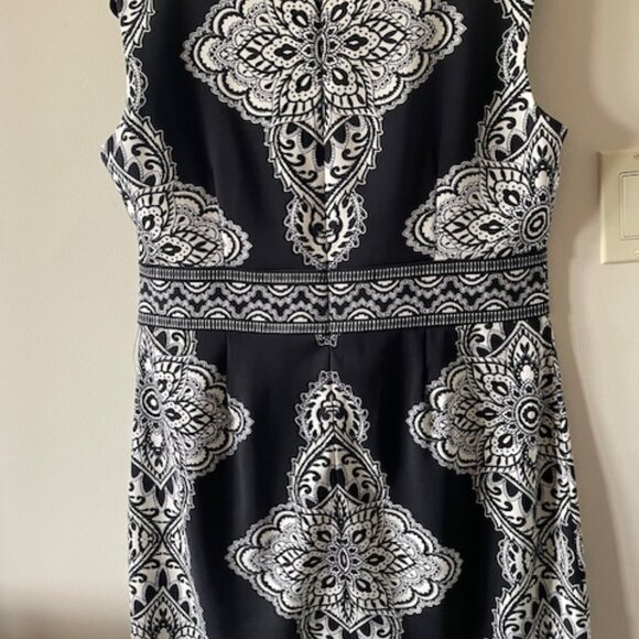 Jessica  Sheath Sleeveles Black /White Floral Size 14 - Picture 6 of 9
